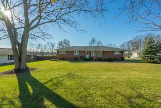 3737 Maple Ln, Greenville, OH 45331-3213