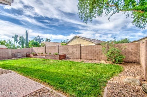 4057 Summer Ct, Gilbert AZ  85297-6602 exterior