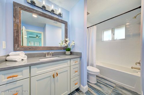 2442 Newfound Harbor Dr, Merritt Island FL  32952-2870 exterior