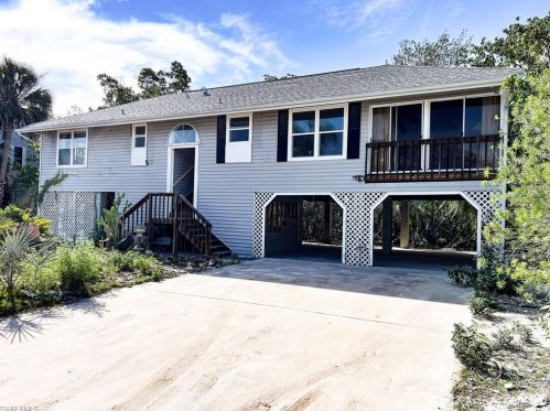 5710 Marimin Dr, Bonita Springs, FL 34134-3803