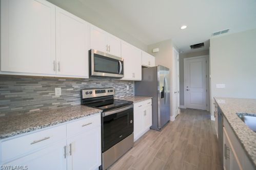 2703 Darlene Pl, Lehigh Acres, FL 33971-6706