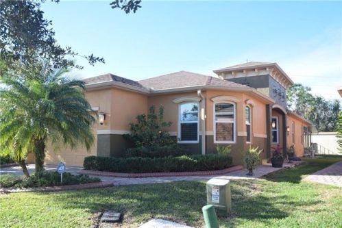 872 Grand Canal Dr, Kissimmee, FL 34759-4364
