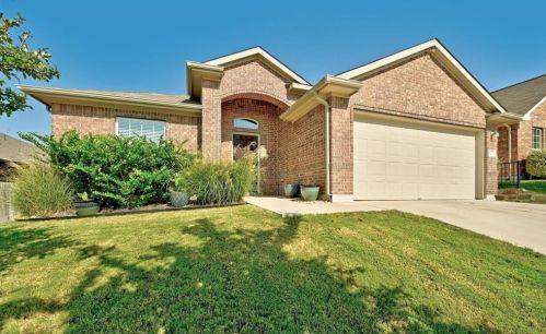 443 Pond View Pass, Creedmoor, TX 78610-2602