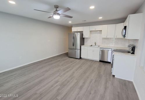 3744 12th St, Phoenix AZ  85014-5107 exterior