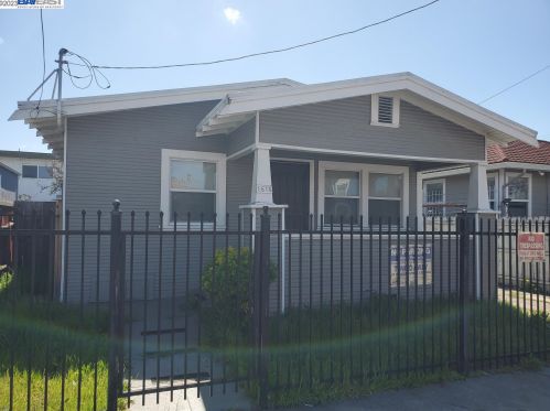 1616 69th Ave, Oakland, CA 94621-3426