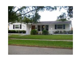 6770 Arthur St, Hollywood FL  33024-5416 exterior