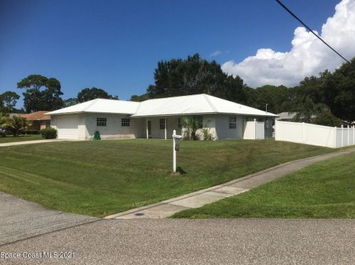 7155 Venus Ave, Cocoa, FL 32927-2915