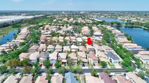 2053 149th Ave, Hollywood FL 33027-4340 exterior