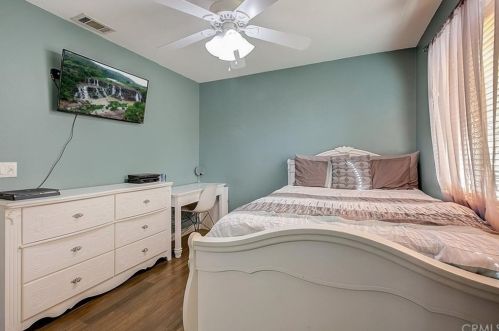 1016 Pennsylvania Ave, Redlands CA  92374-2623 exterior