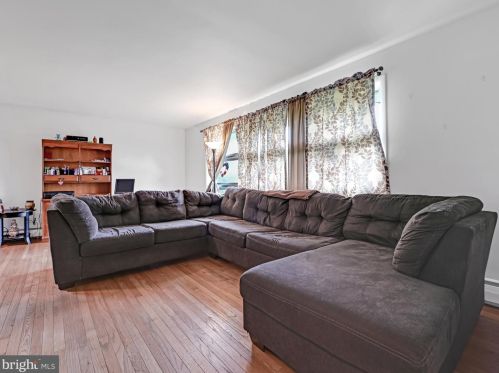 15 Wilbert Dr, Primrose PA  17901-8250 exterior