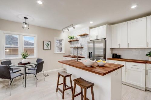 2339 60th St, Milwaukee WI  53219-2129 exterior