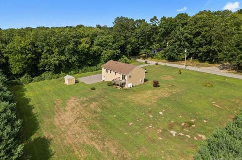 78 Stanavage Rd, Colchester, CT 06415-2031