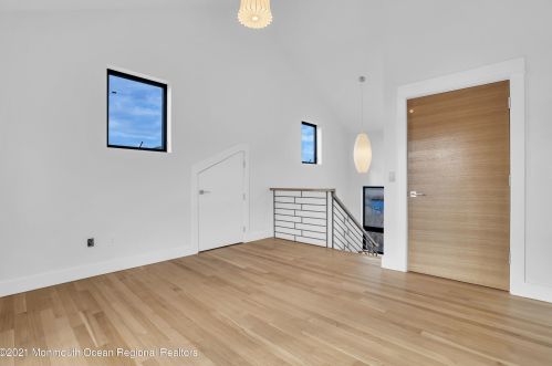 49 Cherokee Ln, Bricktown NJ  08724-4405 exterior