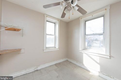 7701 Park Ave, Camden NJ  08109-3534 exterior