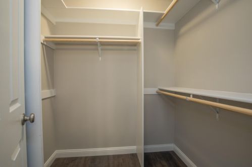 4004 Silhavy Rd, Valpo IN  46383-9146 exterior