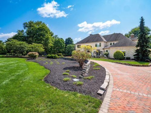 2650 Colts Neck Rd, Blacklick OH  43004-8634 exterior