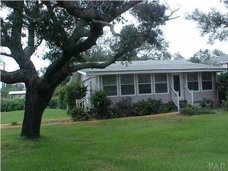 14077 Innerarity Point Rd, Pensacola, FL 32507-8842