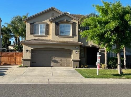2478 Appian Way, Manteca CA 95337-8241 exterior