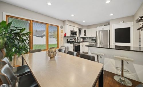 66 Hope St, Nutley NJ  07110-3120 exterior