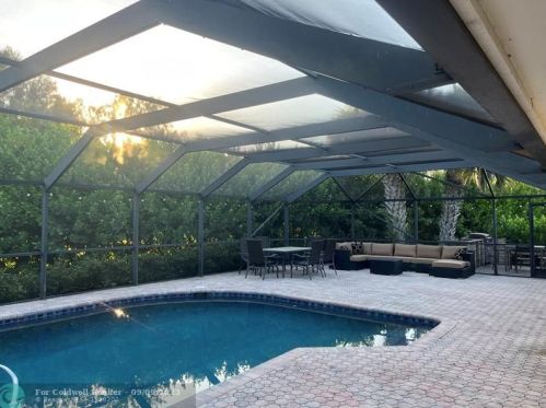 2551 Racquet Club Dr, Palm City FL  34990-2304 exterior