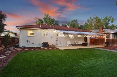 612 Catalina Way, Modesto CA  95350-4213 exterior