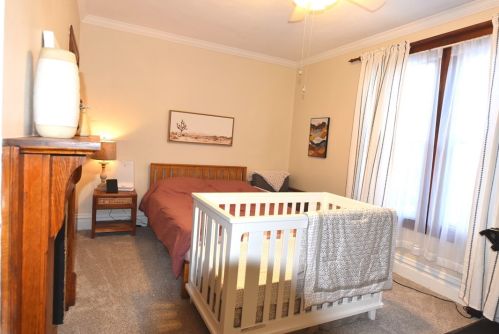 36 Hawthorne Ave, Pittsburgh PA  15205-4512 exterior