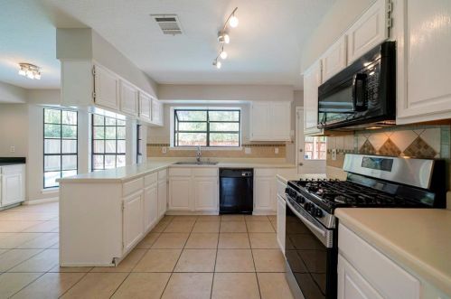3547 Pickwick Park Dr, Humble, TX 77339-1288