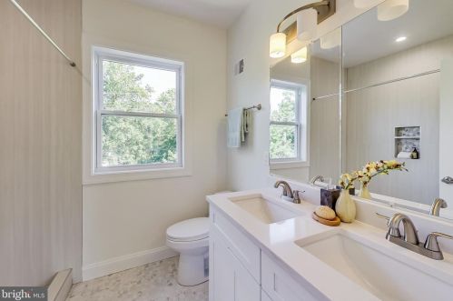 3117 Minnesota Ave, Washington DC  20019-1132 exterior