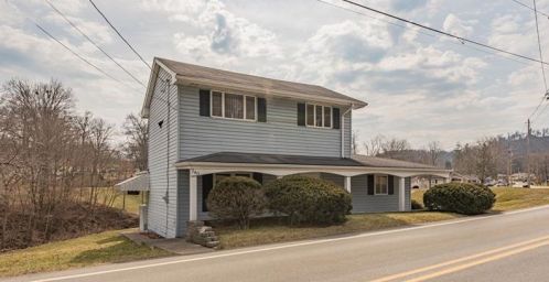 240 Vernon Dr, West Newton, PA 15089-1138