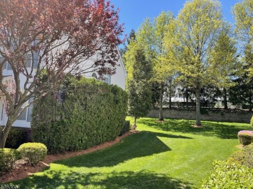 114 Surrey Ct, Nutley NJ  07110-3917 exterior