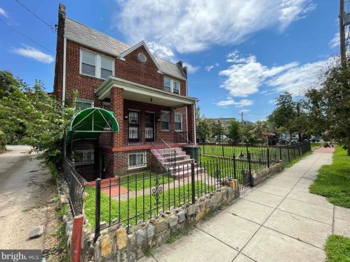 1419 Minnesota Ave, Washington DC 20020-5605 exterior