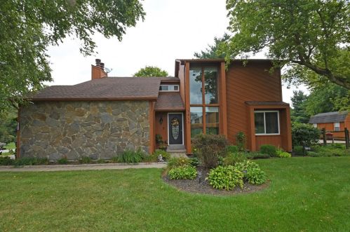1811 Chapel Woods Dr, Stonelick, OH 45103-9763