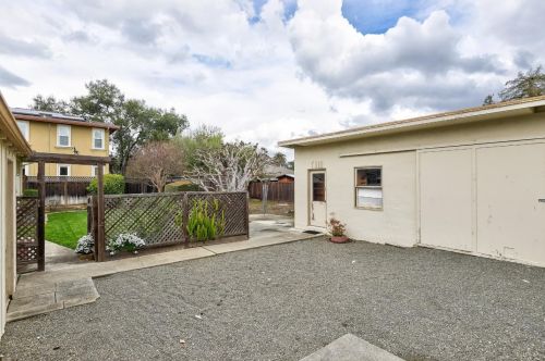 354 Carlyn Ave, Campbell CA  95008-1918 exterior