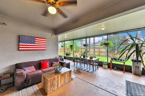 10719 Carloway Hills Dr, Wimauma FL  33598-6140 exterior