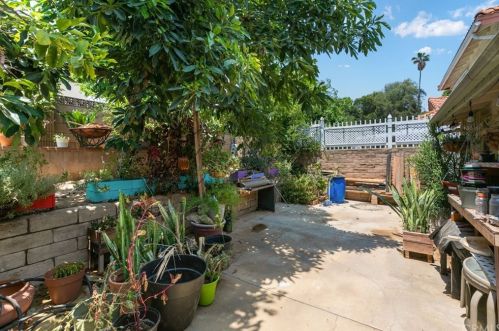 1643 Ironstone Ave, Montebello CA  90640-2125 exterior