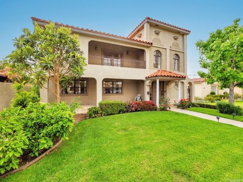 4207 Pine Ave, Long Beach, CA 90807-1925