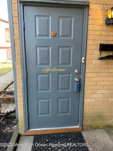 79 Northrup Dr, Bricktown NJ  08724-2019 exterior