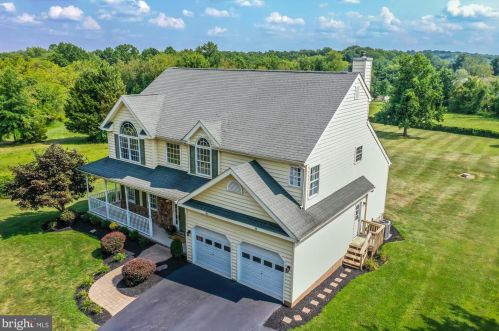 2256 Cedarville Rd, Pottstown, PA 19465-8115