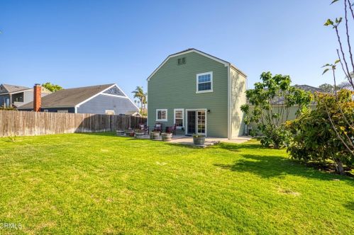 1640 Rivas Ln, Oxnard CA 93035-2749 exterior