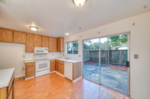 1165 Oddstad Blvd, Pacifica CA  94044-4446 exterior