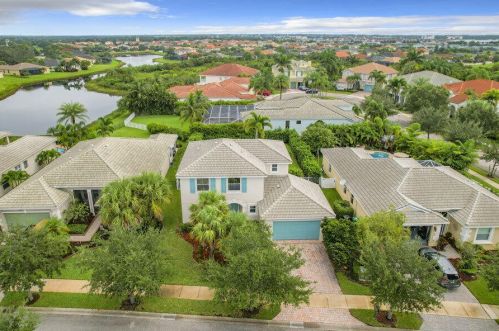 11438 Fieldstone Way, Fort Pierce, FL 34987-2773
