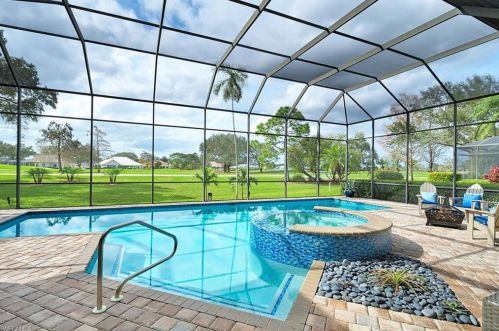 6647 Glen Arbor Way, Naples, FL 34119-4659