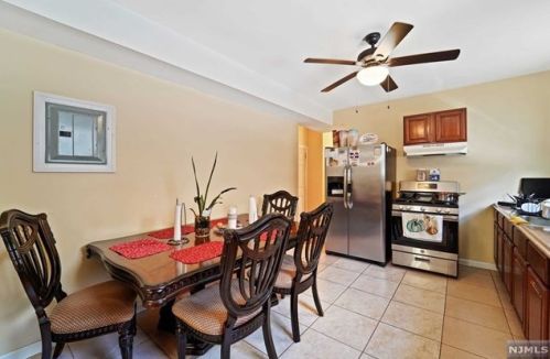 51 Munn Ave, Newark NJ  07106-1410 exterior