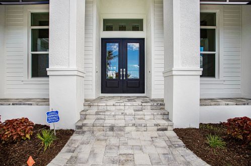 449 Hartley St, Marco Island, FL 34145-2747