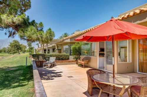 7 Pine Valley Dr, Rancho Mirage CA  92270-1606 exterior