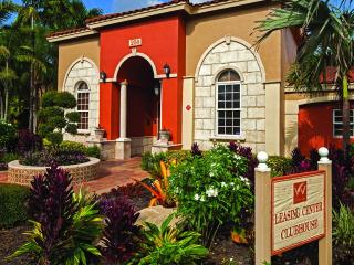 250 130th Ave, Hollywood FL  33028-2205 exterior