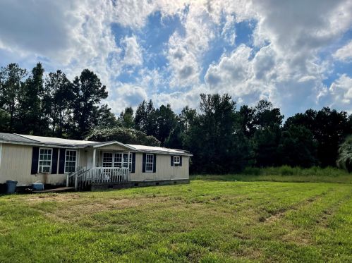465 Winter Dr, Cottageville, SC 29435-3771