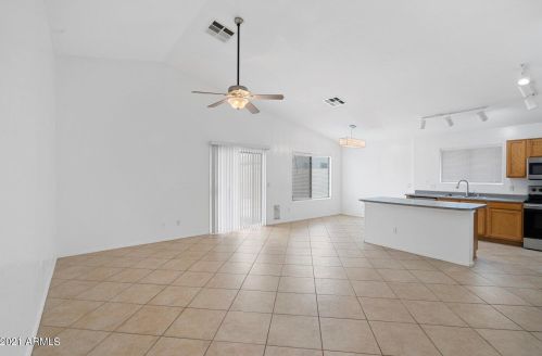 8622 69th Dr, Peoria AZ  85345-8459 exterior