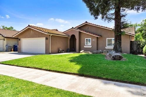 2310 Beechwood Way, Madera, CA 93637-4906