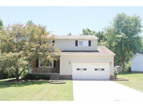 35600 Bainbridge Rd, Cleveland OH  44139-3070 exterior